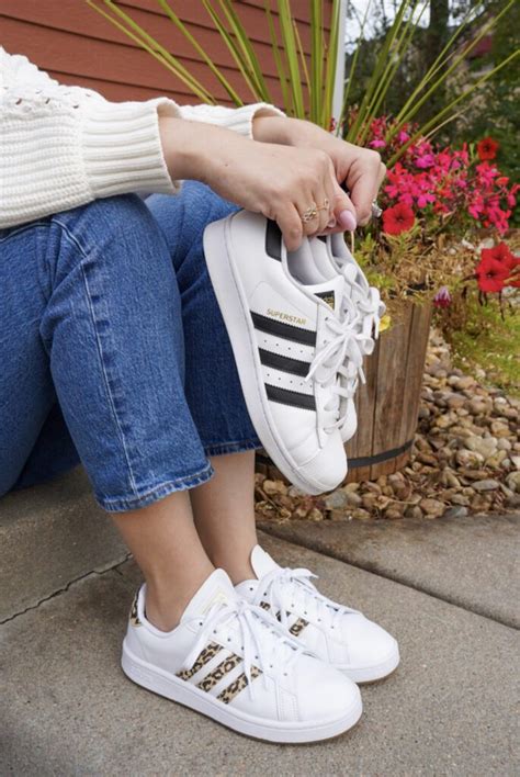 adidas grand court superstars